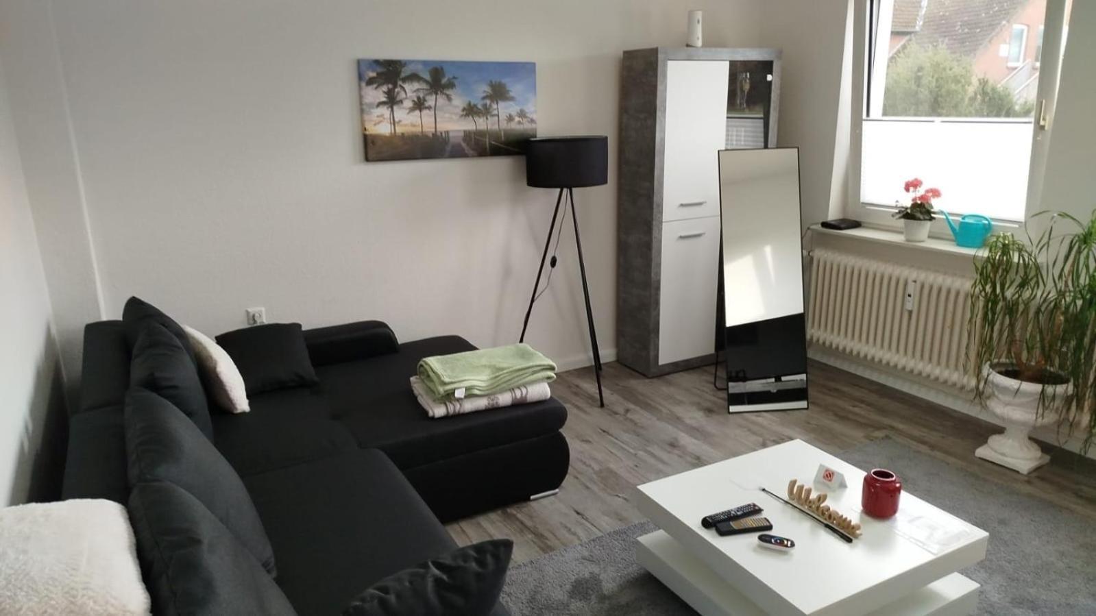Schoene Ferienwohnung/Pendlerwohnung Uelzen Esterno foto