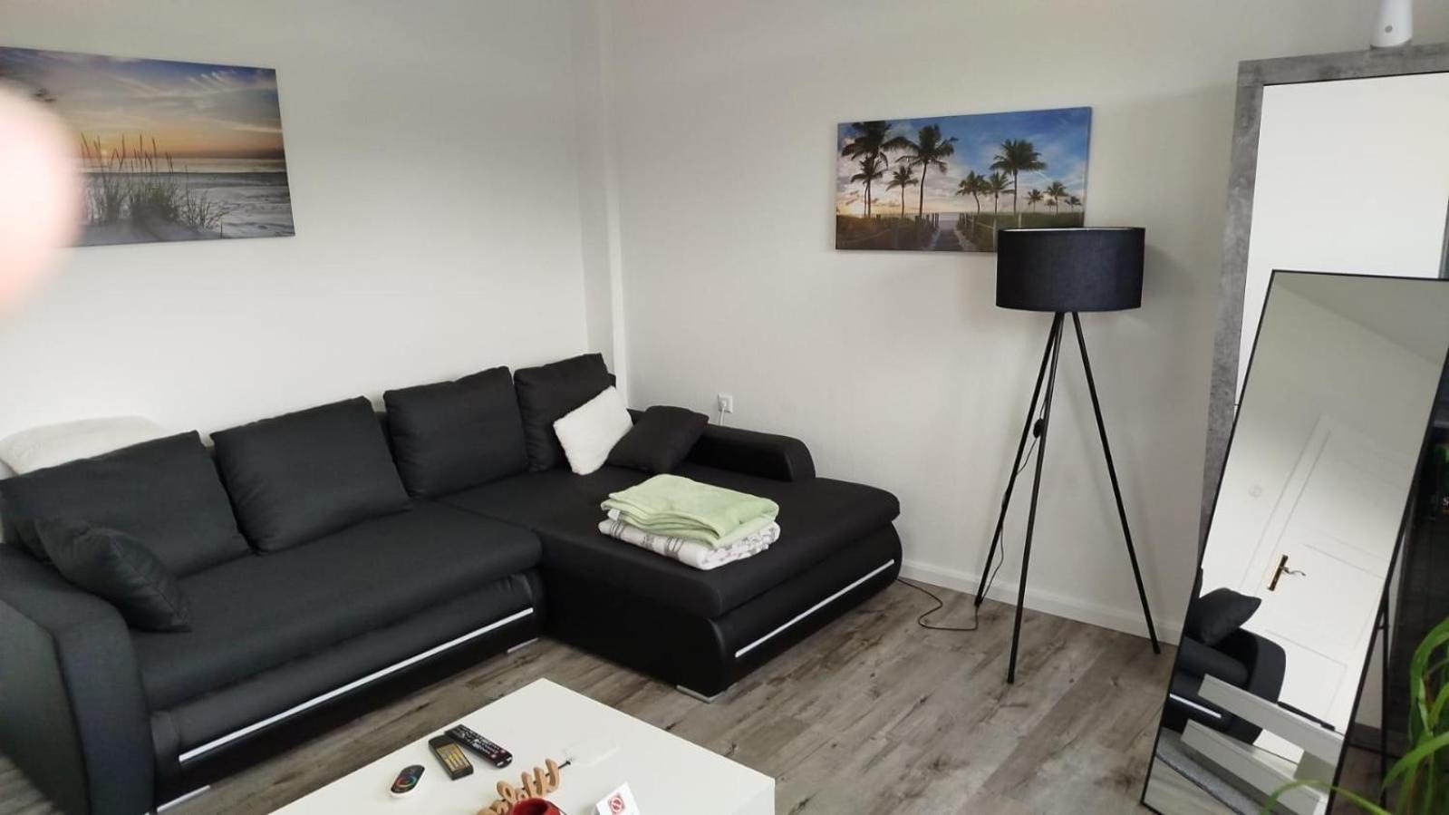 Schoene Ferienwohnung/Pendlerwohnung Uelzen Esterno foto